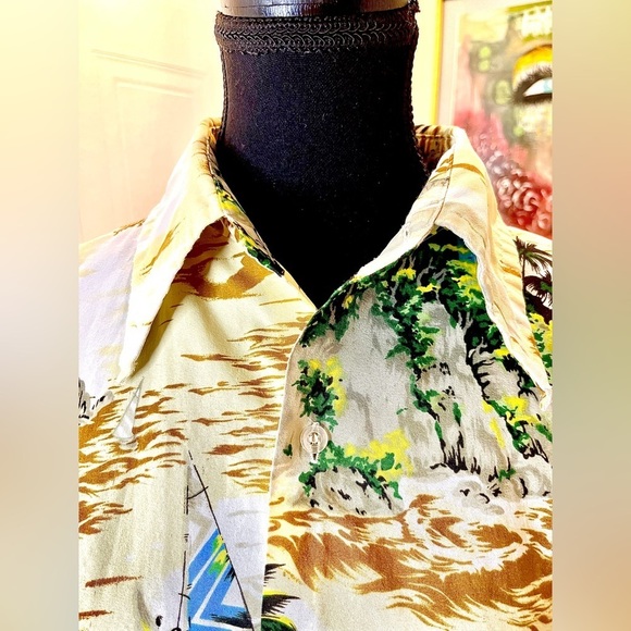 Vintage Woolcrest 50’s Men’s Hawaiian shirt w/palm trees w/populated sandy beach - Picture 3 of 11